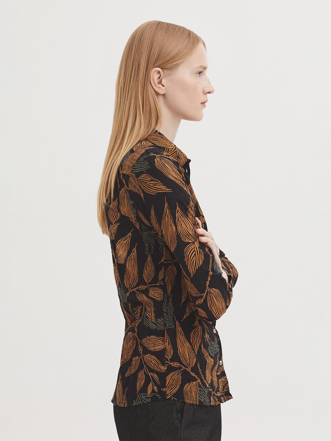 CAMISA BÁSICA 99 JUNGLE PRINT