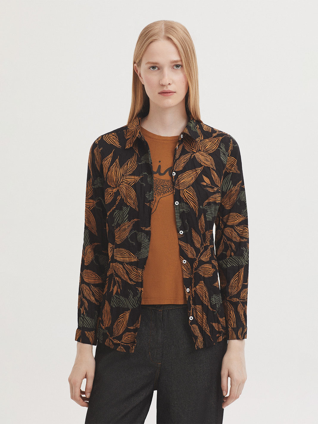 CAMISA BÁSICA 99 JUNGLE PRINT