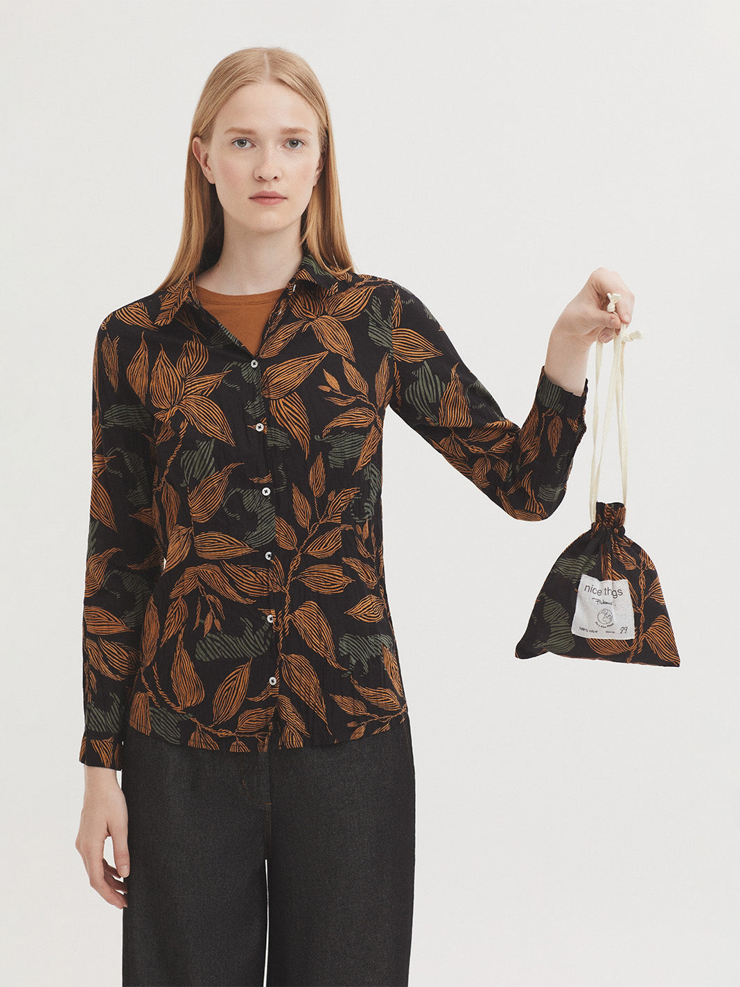 CAMISA BÁSICA 99 JUNGLE PRINT