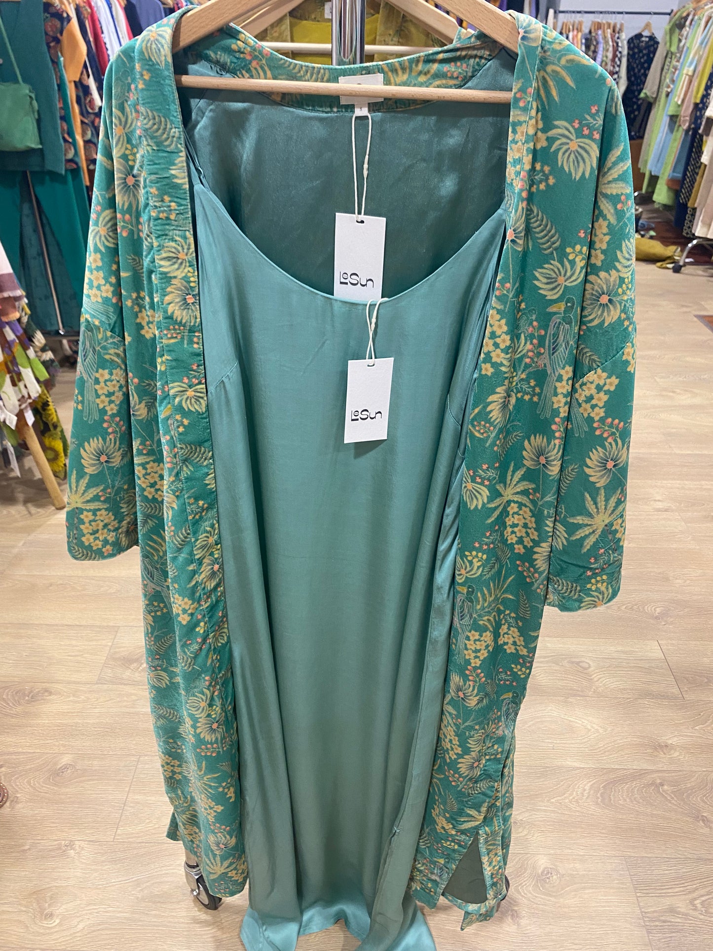 KIMONO LARGO