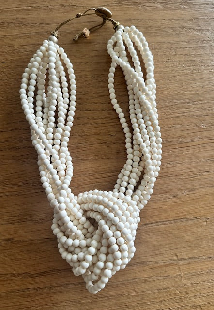 Gargantilla Nudo
