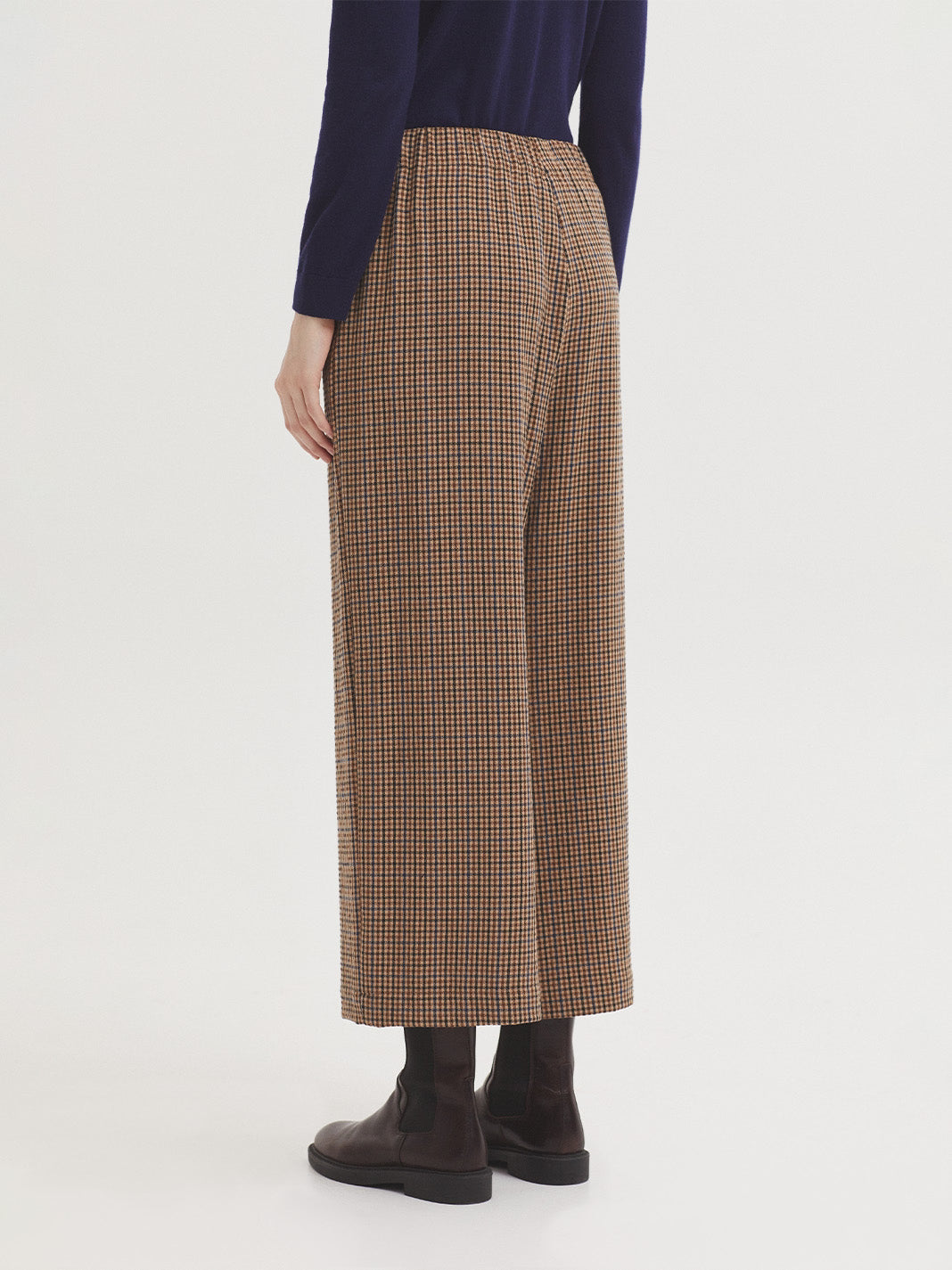PANTALÓN DE CUADROS EFECTO