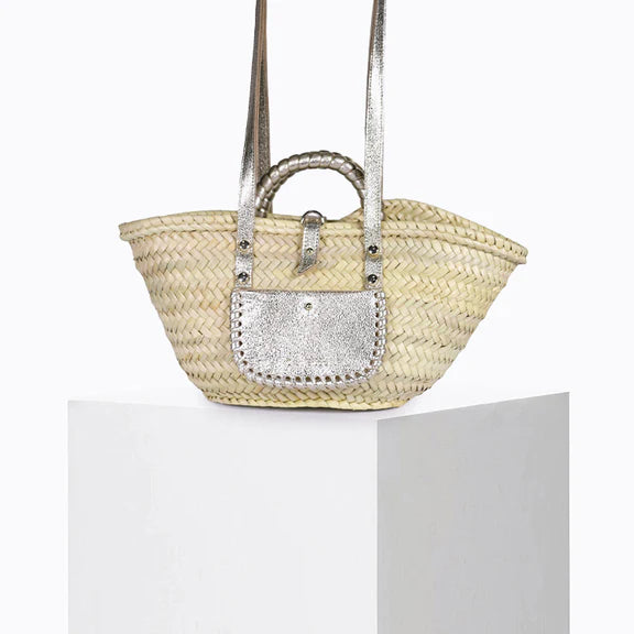 Cesta Pequeña con Asa Dorada