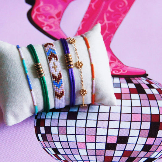 PULSERA FINA, FLORES MARGARITA - DORADO
