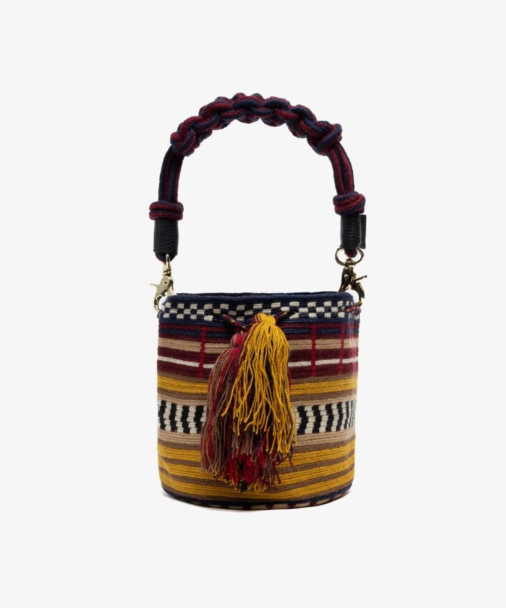 Bolso Pyxis cruzado mostaza y granate con asa de macramé