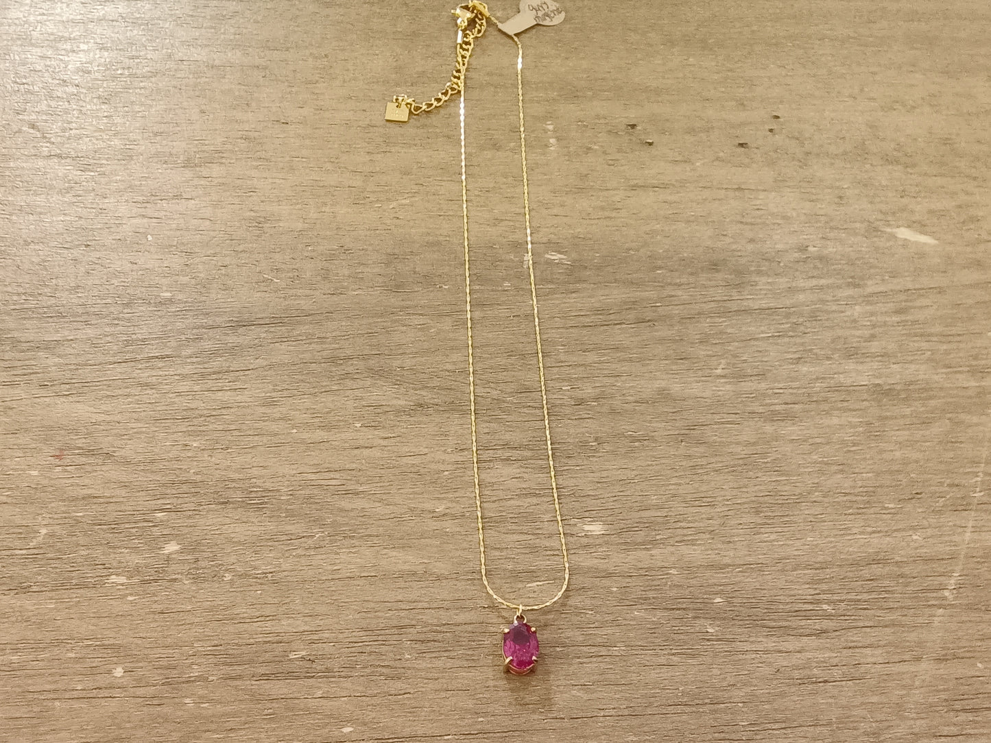 GARGANTILLA MAGENTA